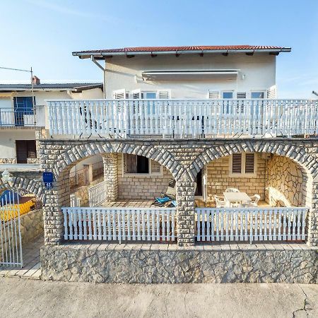 Apartments The Heart Of Croatia Pirovac Esterno foto