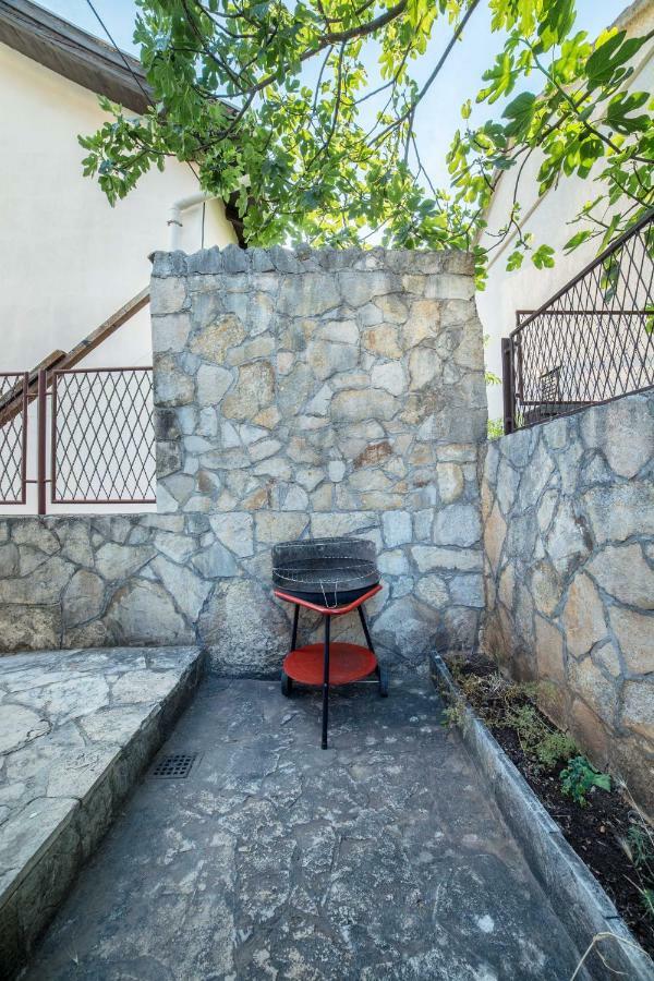 Apartments The Heart Of Croatia Pirovac Esterno foto